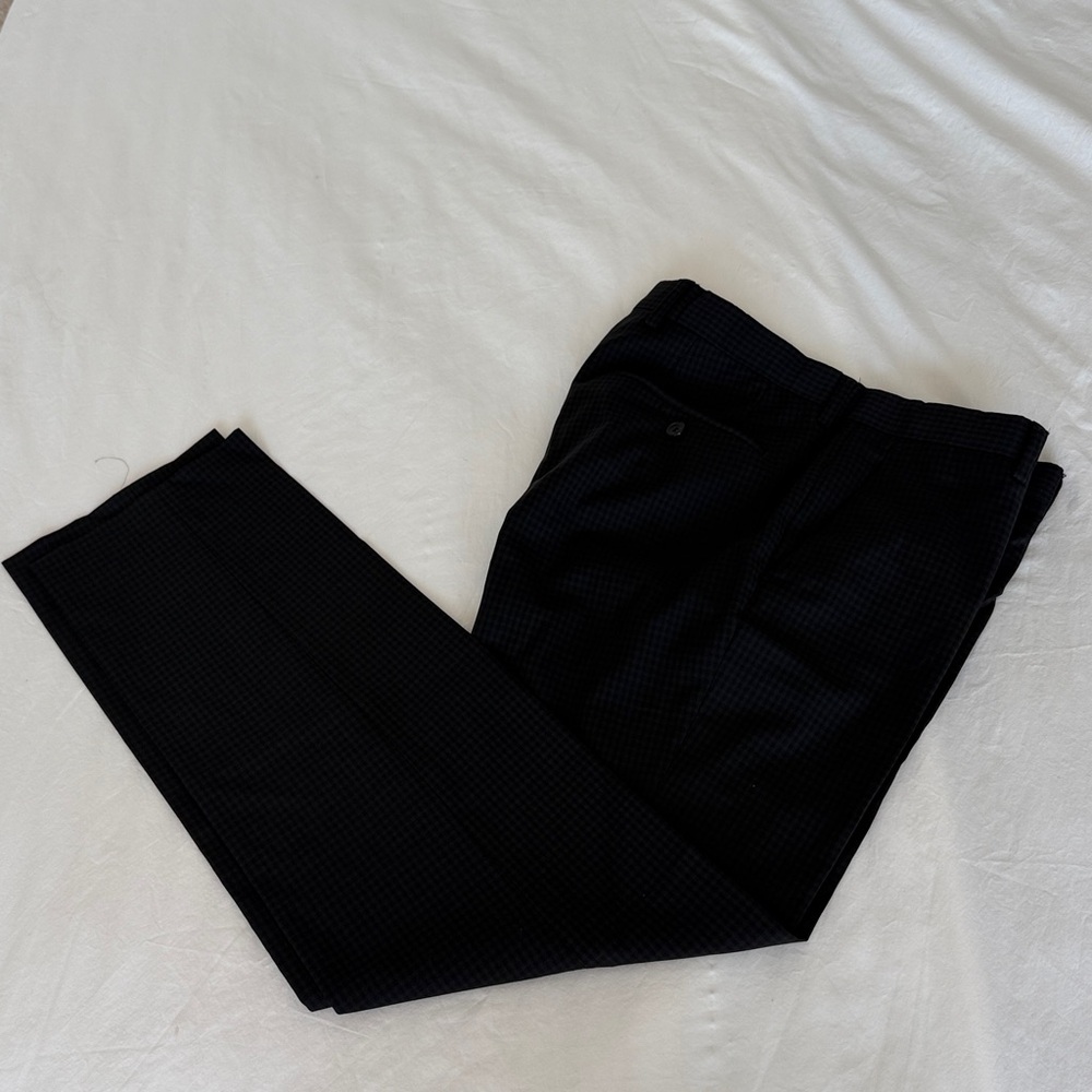 Hugo Boss Men’s Black Plaid Dress Pants Tailored Fit Wool Blend 38